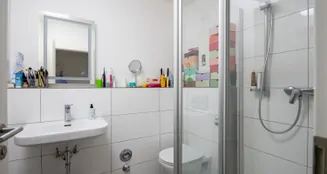 von_poll_real_estate_property_25047032B_image_5