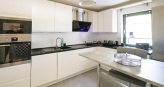 von_poll_real_estate_property_25047032B_image_3