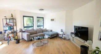 von_poll_real_estate_property_25047032B_image_1