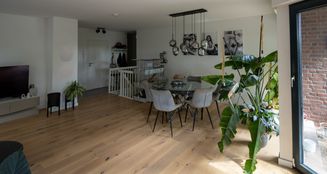 von_poll_real_estate_property_25047032_image_2