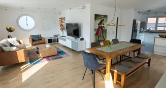 von_poll_real_estate_property_25047016F_image_12