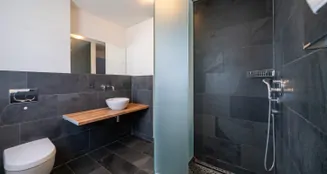 von_poll_real_estate_property_25060004_image_10