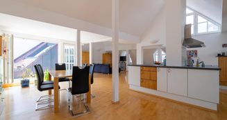 von_poll_real_estate_property_25060005_image_0