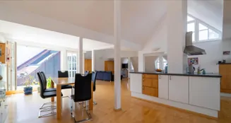 von_poll_real_estate_property_25060005_image_0