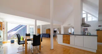 von_poll_real_estate_property_25060005_image_1