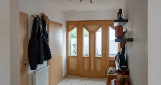 von_poll_real_estate_property_25060008_image_2