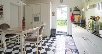 von_poll_real_estate_property_25060011_image_7