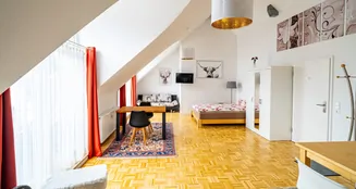 von_poll_real_estate_property_25060014_image_1