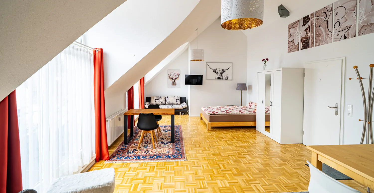 VON POLL IMMOBILIEN VS