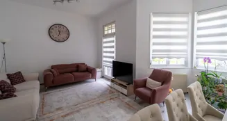 von_poll_real_estate_property_25060013_image_7