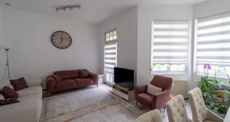 von_poll_real_estate_property_25060013_image_7