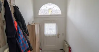 von_poll_real_estate_property_25060013_image_4