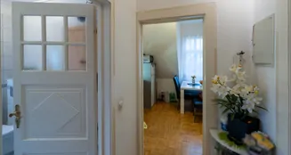 von_poll_real_estate_property_25060013_image_15