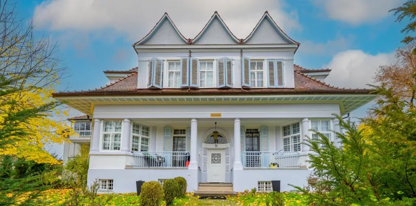 von Poll Immobilien GmbH