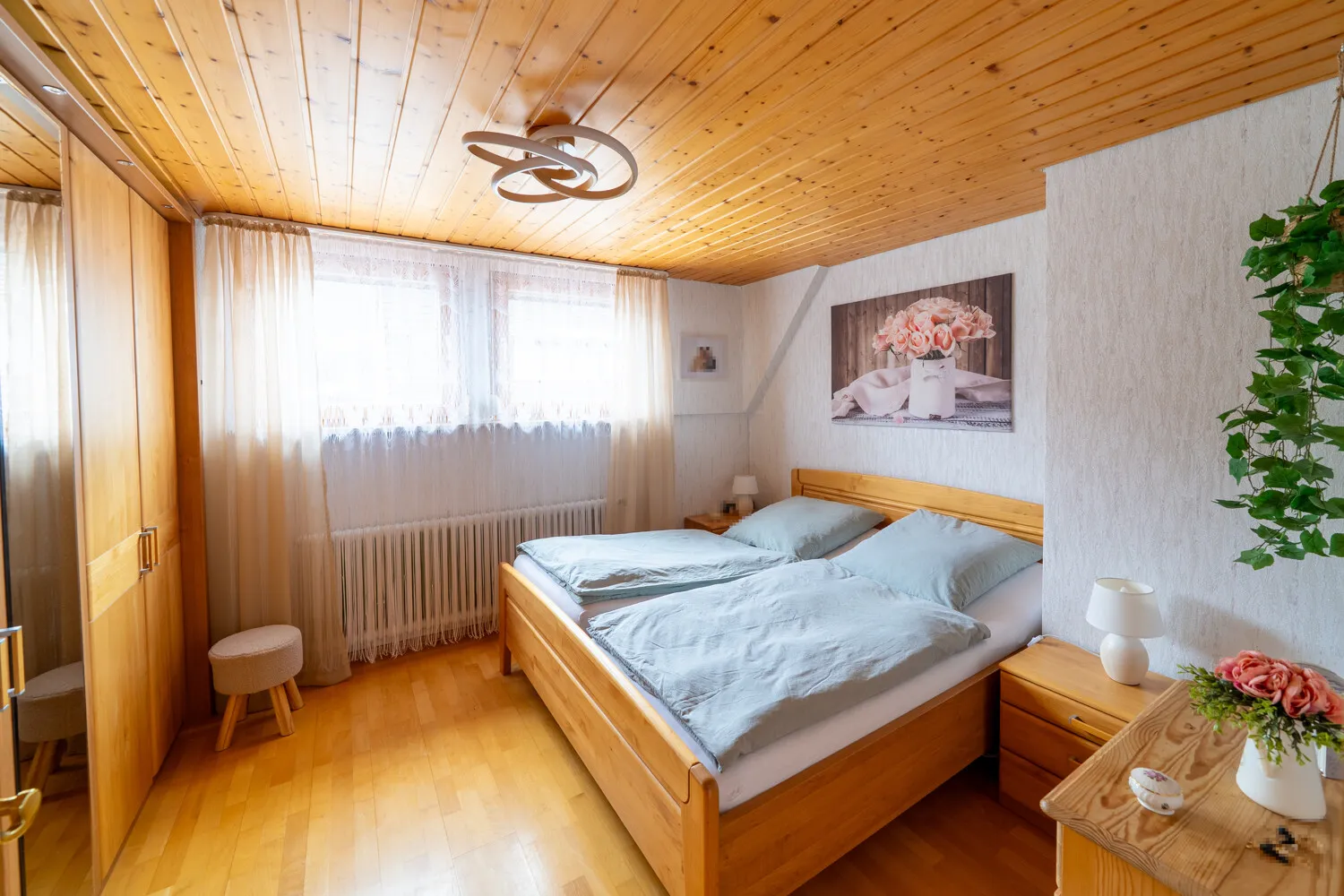 Schlafzimmer im OG