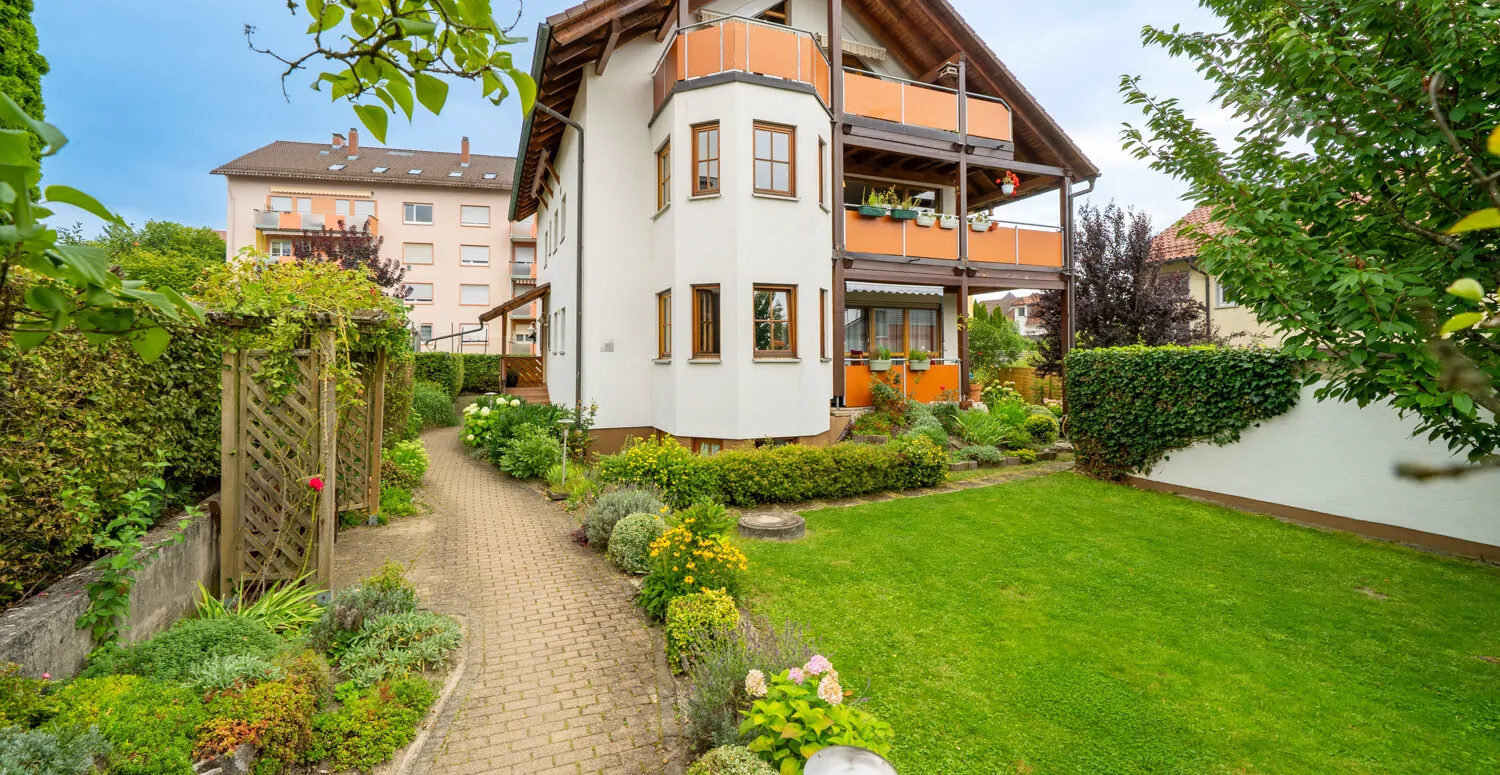 VON POLL IMMOBILIEN VS