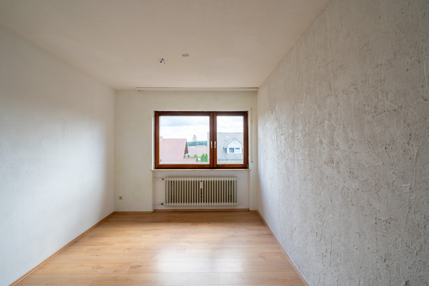 Zimmer Obergeschoss (mit angrenzender ehemaliger Küche)