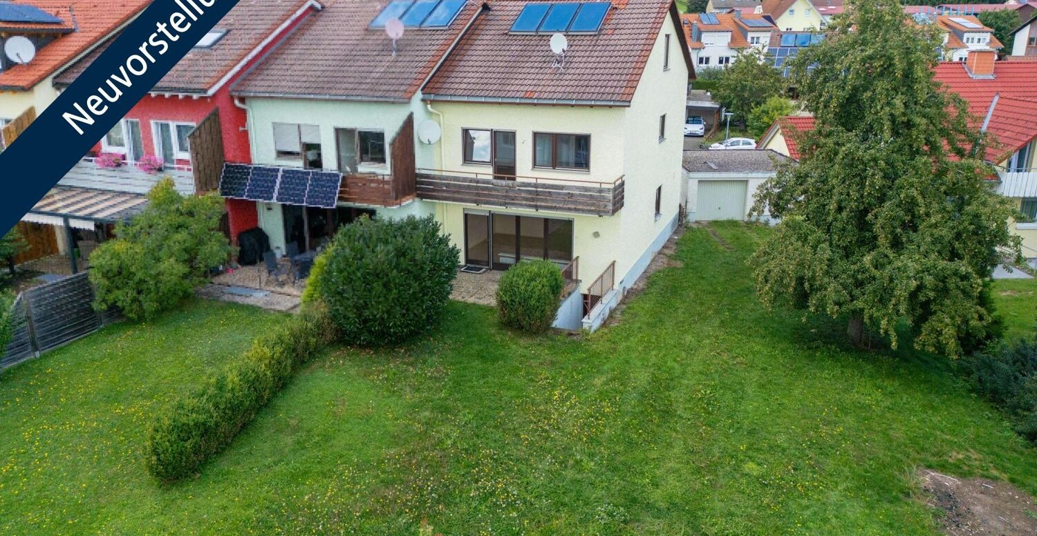 Reiheneckhaus mit Platz für die Familie und Ruhe im schönen, großen Garten - in Bonndorf i.S.