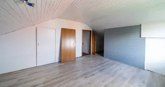 von_poll_real_estate_property_25060009_image_17