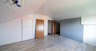 von_poll_real_estate_property_25060009_image_17