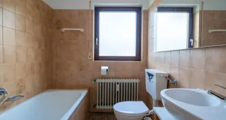 von_poll_real_estate_property_25060009_image_8