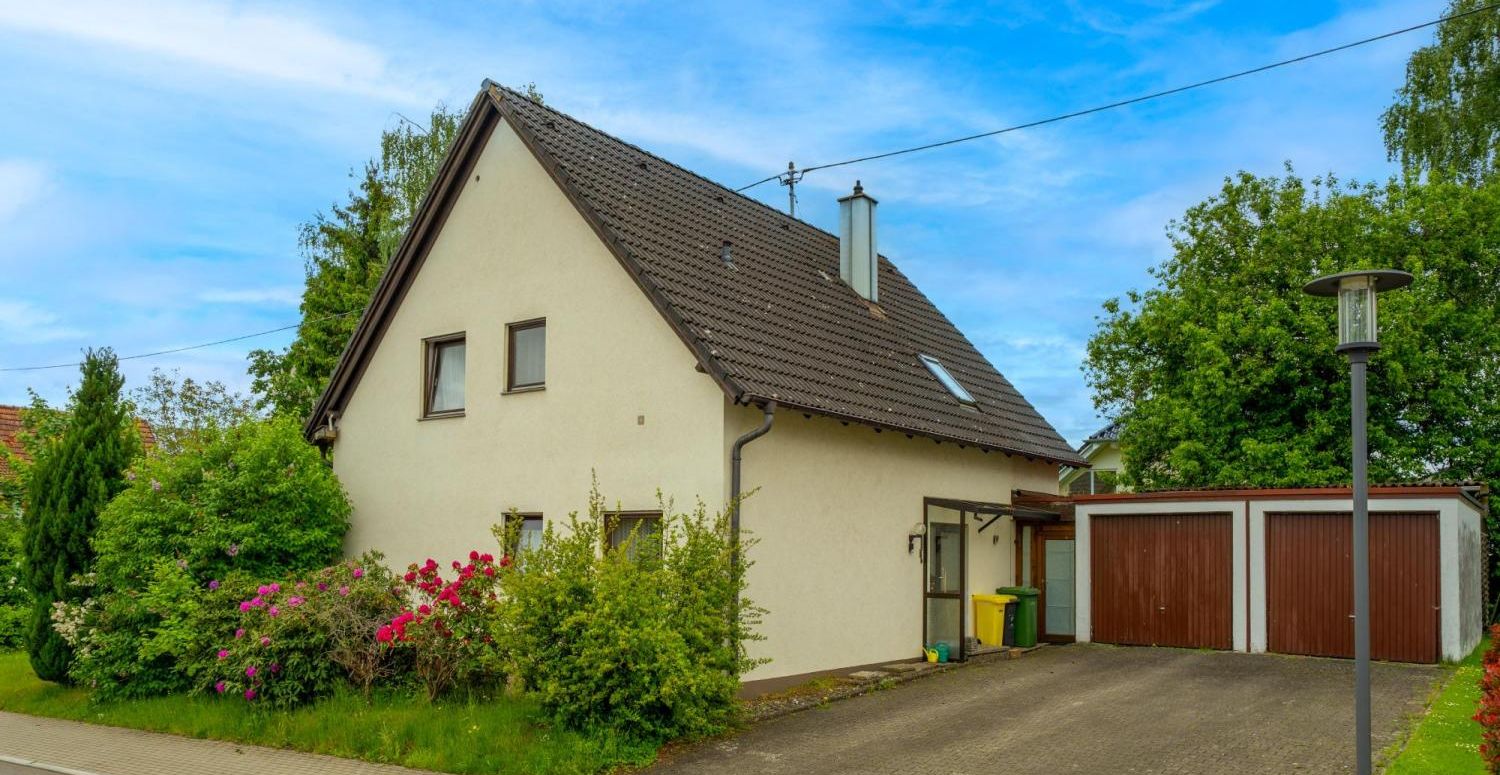 VON POLL IMMOBILIEN VS