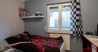 von_poll_real_estate_property_24060001_image_9