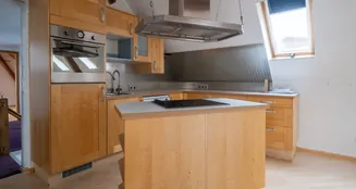 von_poll_real_estate_property_25060002_image_11