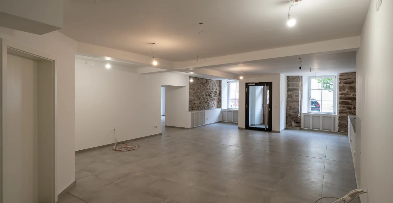 Gewerbe-/Verkaufsfläche Eingang