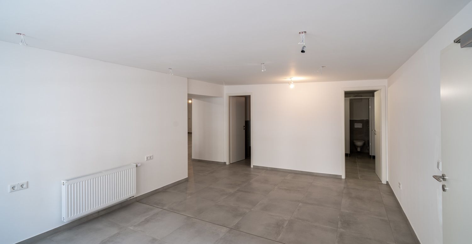Gewerbe-/Verkaufsfläche Lounge