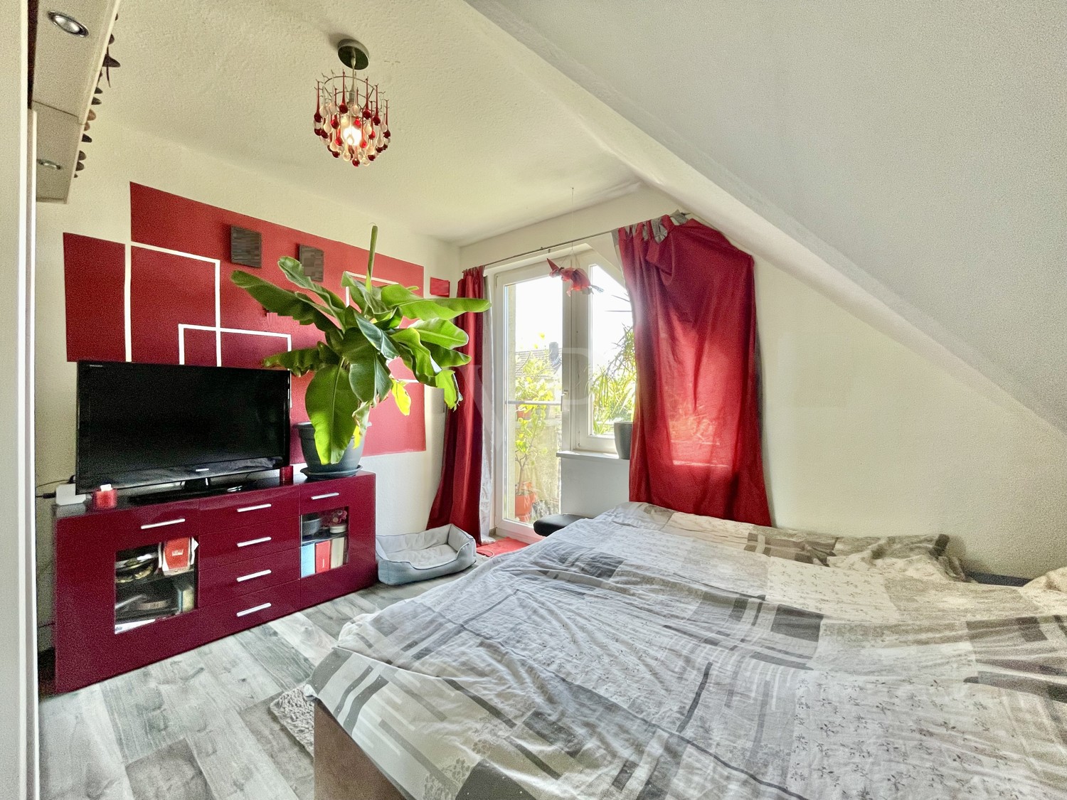 Schlafzimmer DG