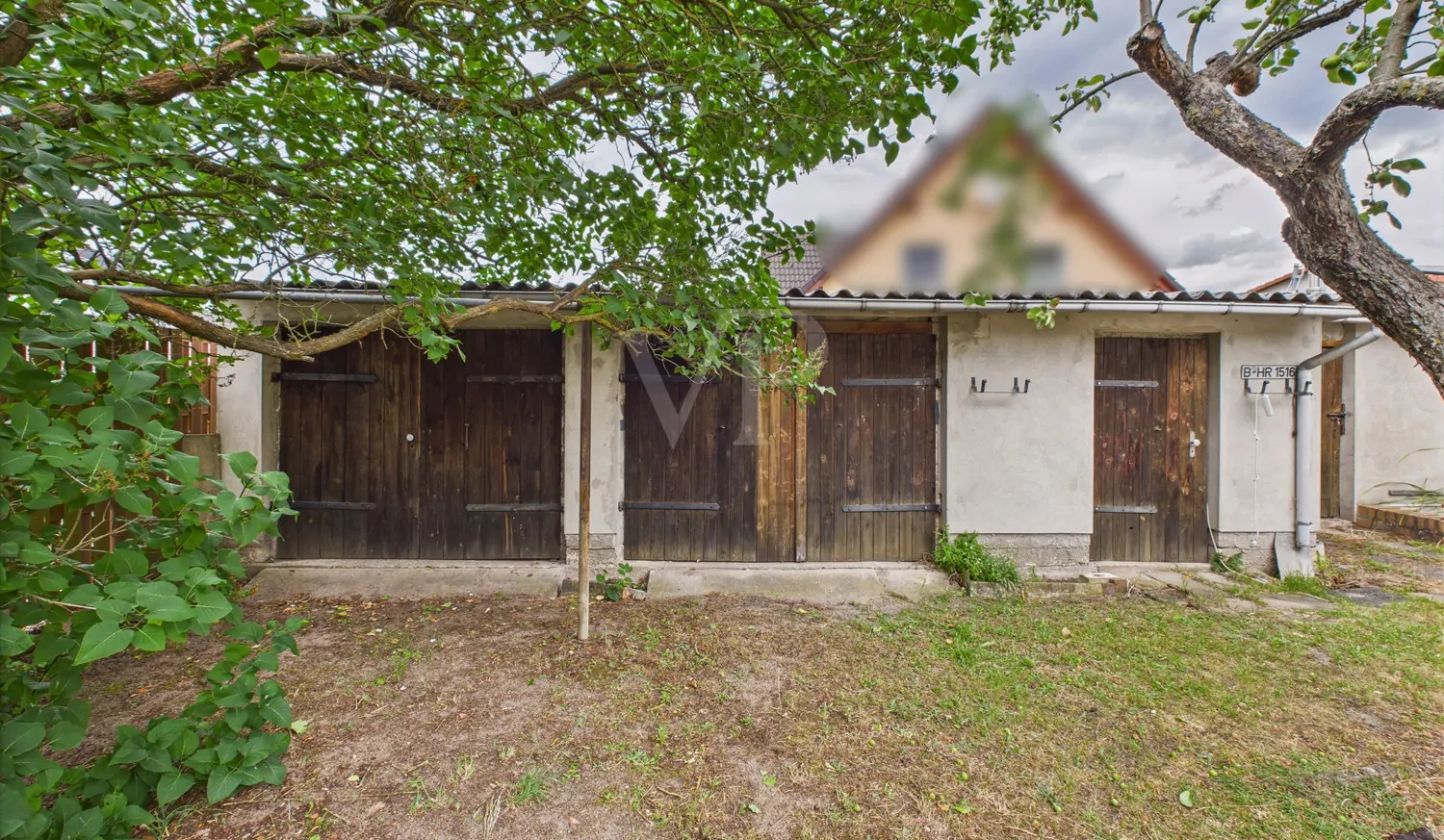 Garagen und Nebengelass