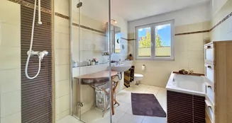 von_poll_real_estate_property_25068059_image_8