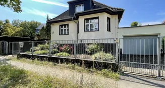 von_poll_real_estate_property_25068052_image_0