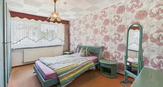 von_poll_real_estate_property_25068050_image_12