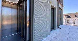 von_poll_real_estate_property_250680353OG_image_2