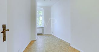 von_poll_real_estate_property_250680353OG_image_17
