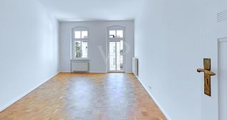 von_poll_real_estate_property_250680353OG_image_13