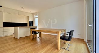 von_poll_real_estate_property_25068036_image_9