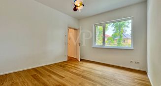 von_poll_real_estate_property_25068036_image_4