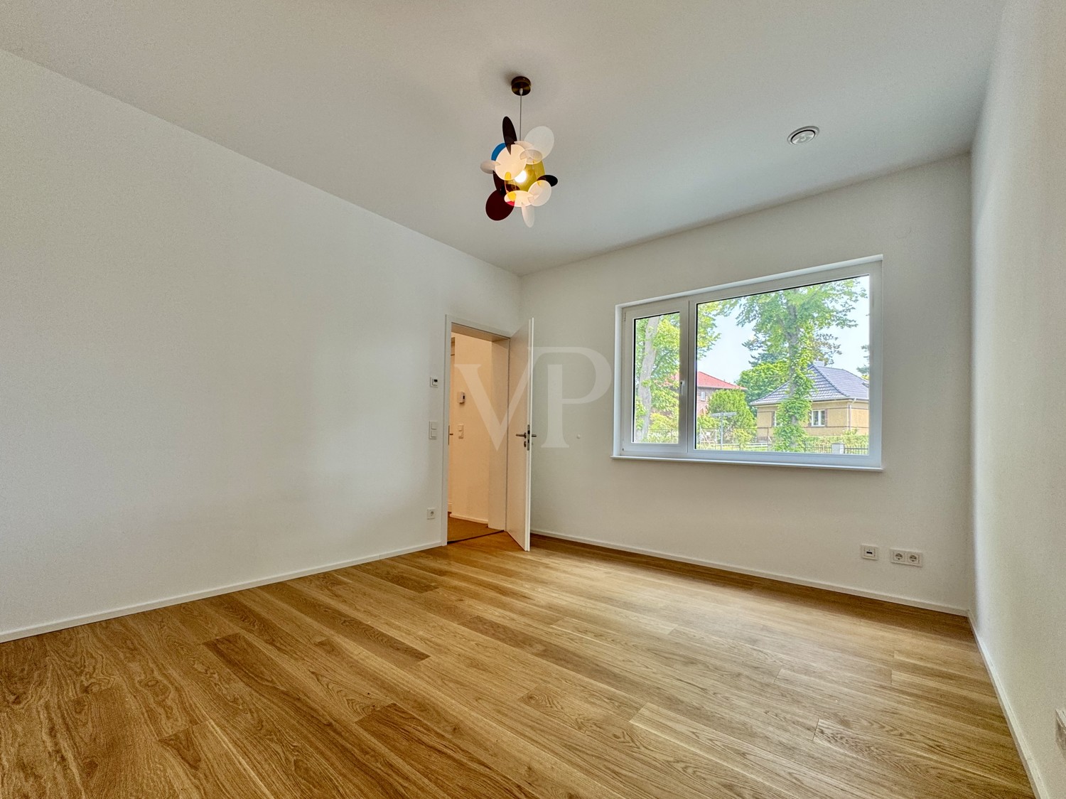 Zimmer I EG