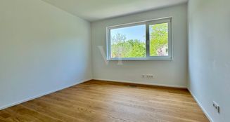 von_poll_real_estate_property_25068036_image_13