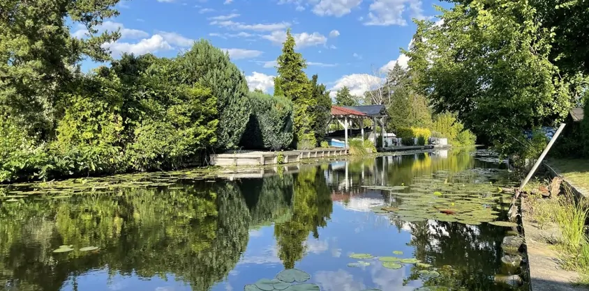 von Poll Immobilien GmbH