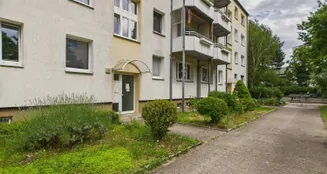 von_poll_real_estate_property_25068037_image_1