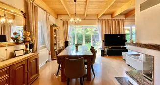 von_poll_real_estate_property_25068048_image_2