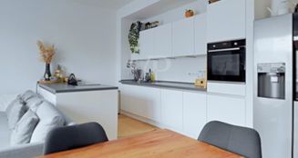 von_poll_real_estate_property_25068046_image_5