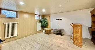 von_poll_real_estate_property_25068054_image_10