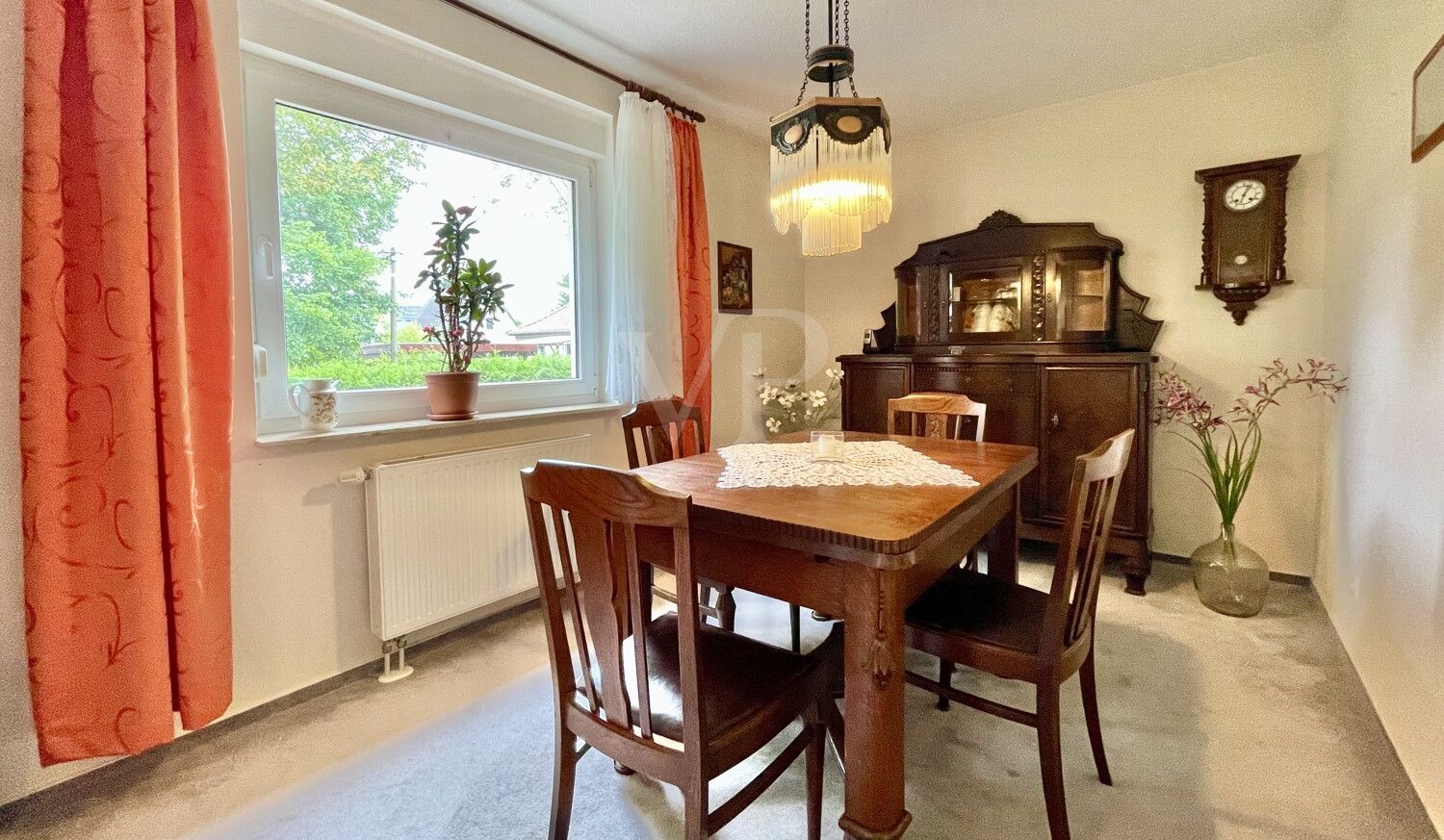 Zimmer I EG