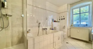 von_poll_real_estate_property_25068058_image_7