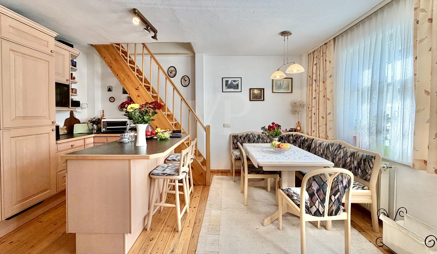 Wohnung ll Wohnküche EG